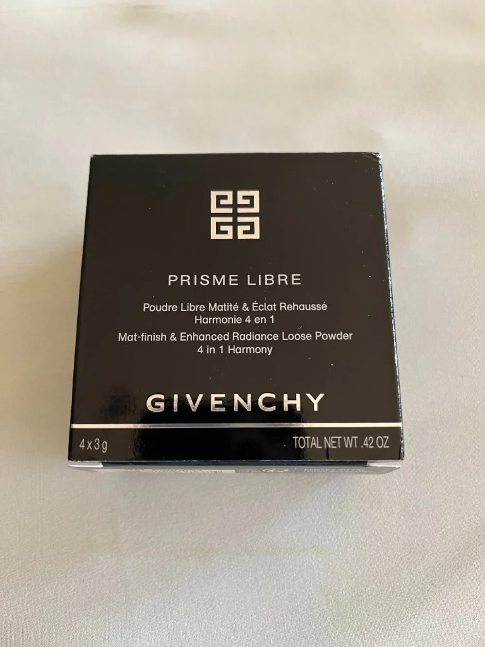 Givenchy Original Formula Full Sized Prisme Libre Powder, Shade 3, NIB